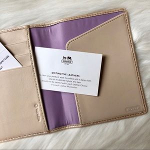 Coach Bags - Authentic Leather Coach Passport Wallet Coach Bags - Authentic Leather Coach Passport Wallet